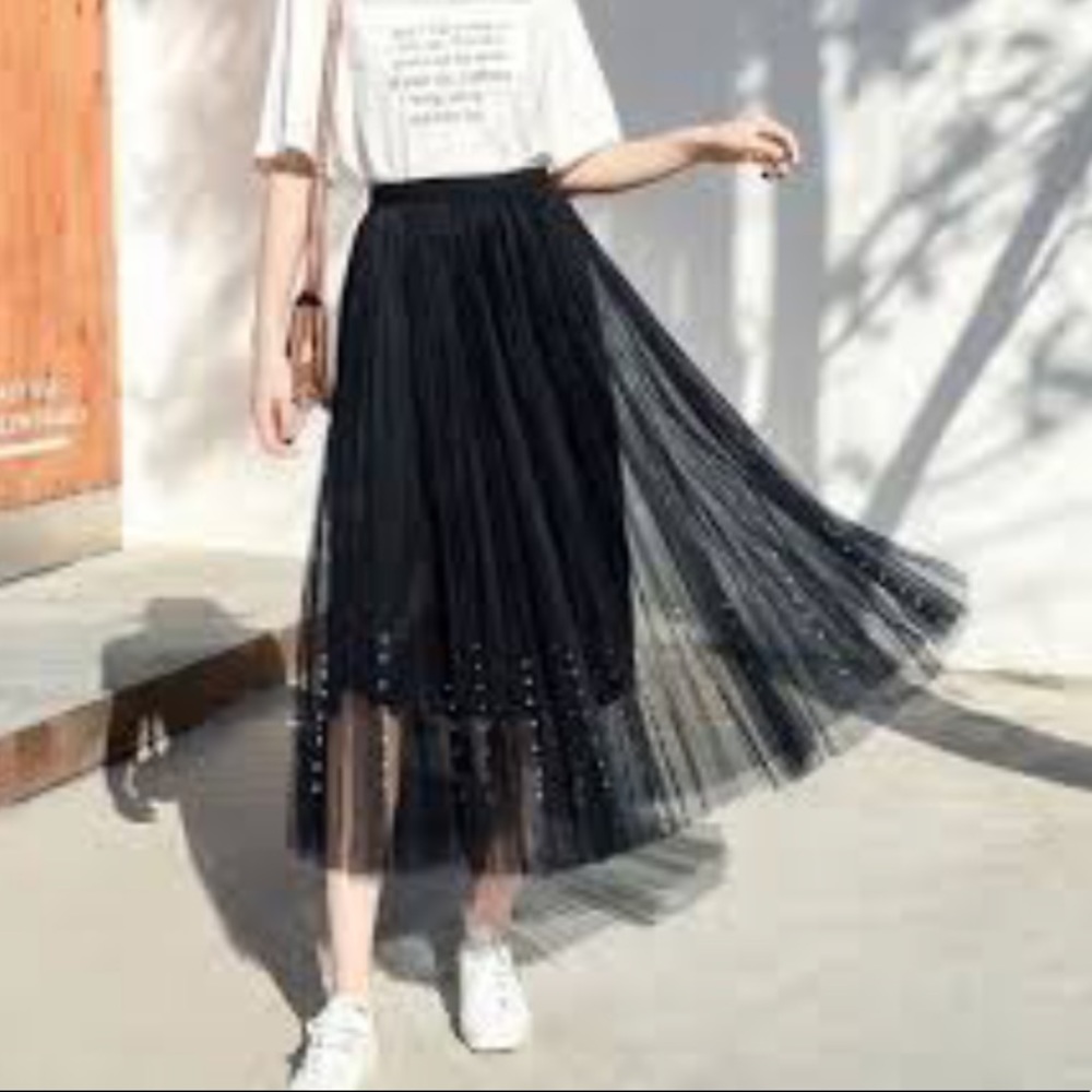 NWT PINKO Pleated Mesh Skirt